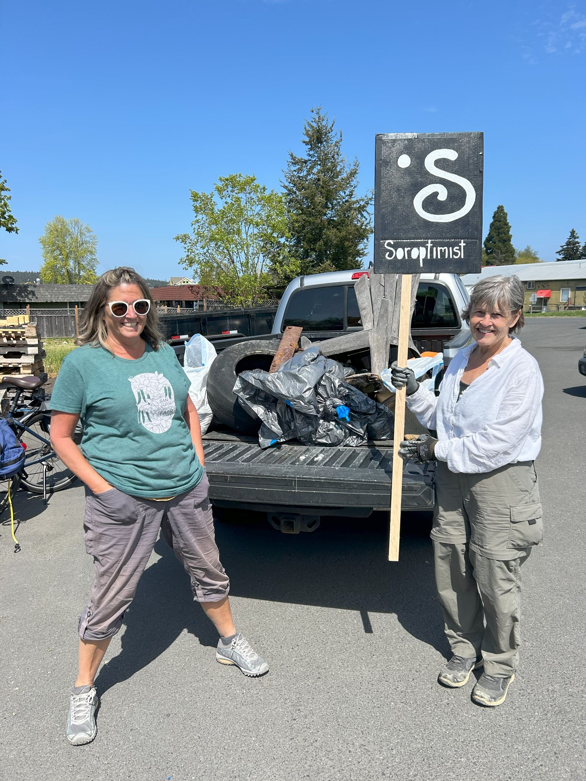 2025-04-26 Great Island Cleanup Weigh In_San Juan Island